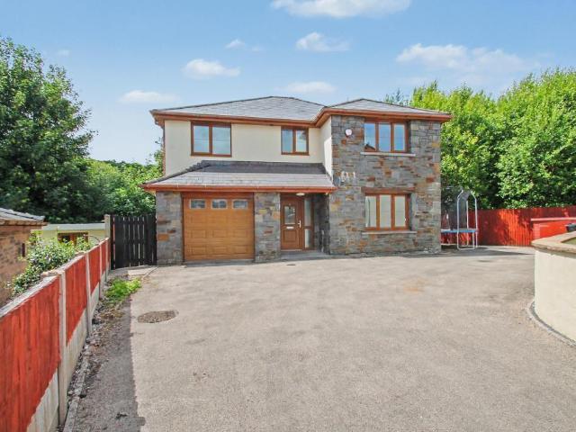 House for sale in Sirhowy, Wales