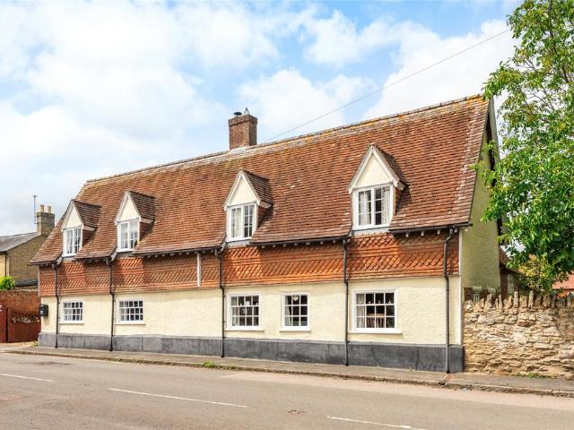 House for sale in Bedford