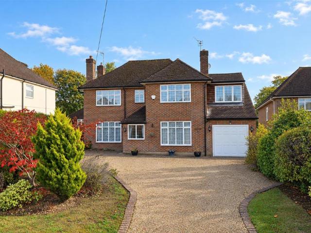 House for sale in Leavesden, Three Rivers