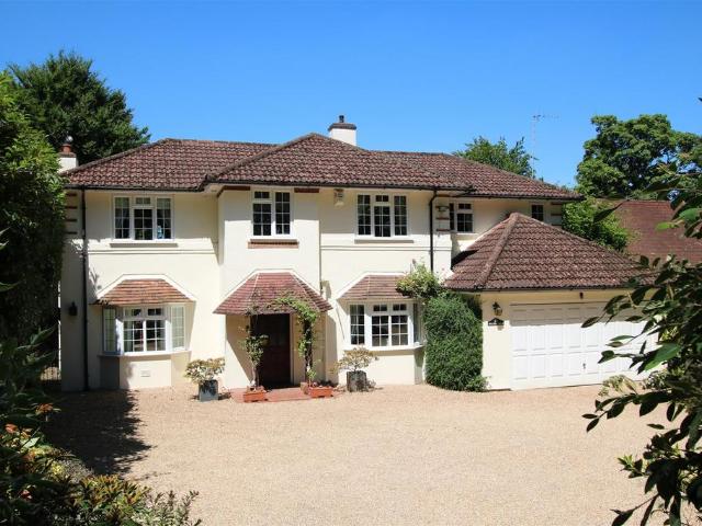 House for sale in Pachesham Park, Surrey