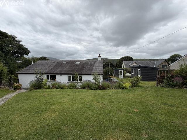 House for sale in Wales