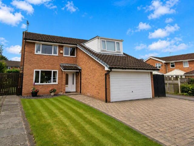 House for sale in Palacefields, Halton