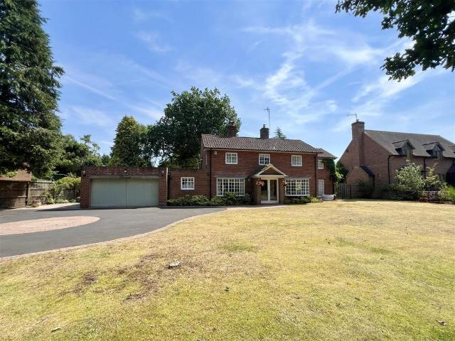 House for sale in Stourbridge, West Midlands