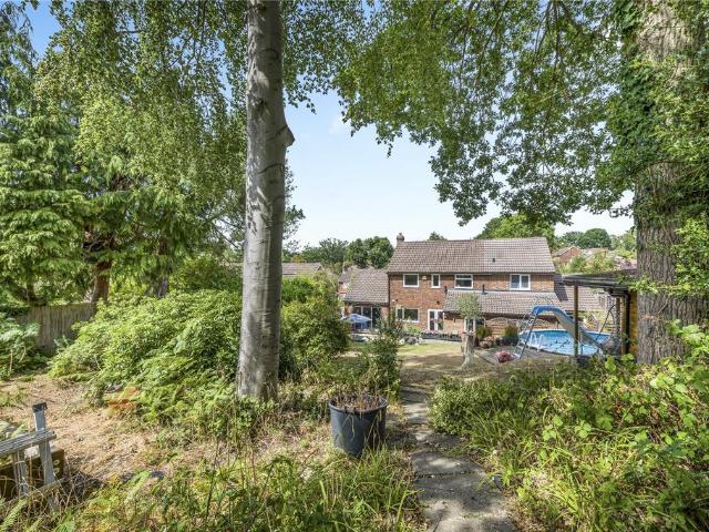 House for sale in Hermitage Woods, Woking