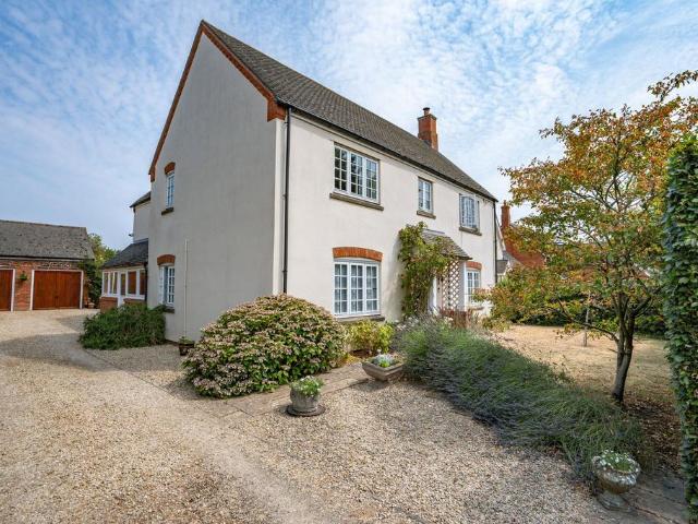House for sale in Forthampton, Worcestershire