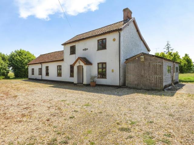 House for sale in East Tuddenham, Norfolk