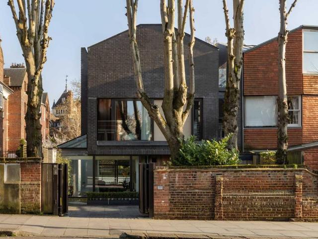 House for sale in South Hampstead, Greater London