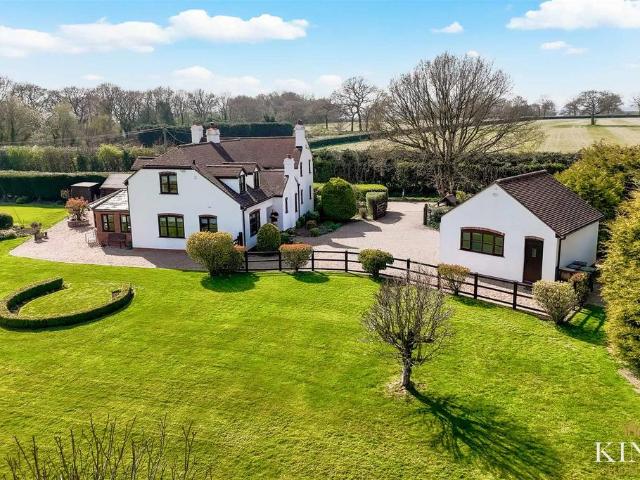 House for sale in Bromsgrove, Isle Of Man