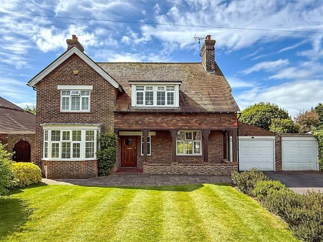 House for sale in Clapham, West Sussex