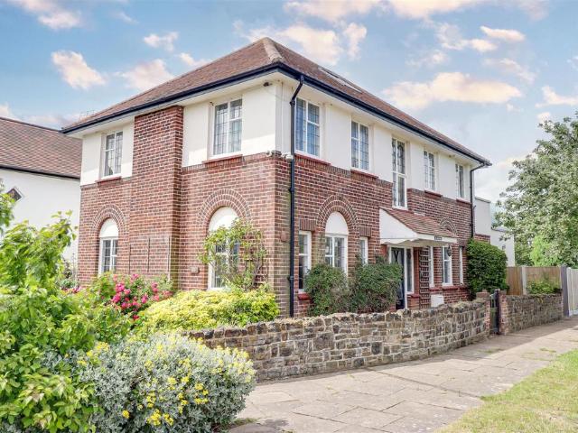 House for sale in Alton Barnes, Essex