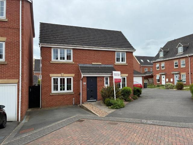 House for sale in Thorpe, West Yorkshire