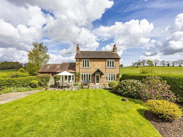 House for sale in Alverton, East Midlands