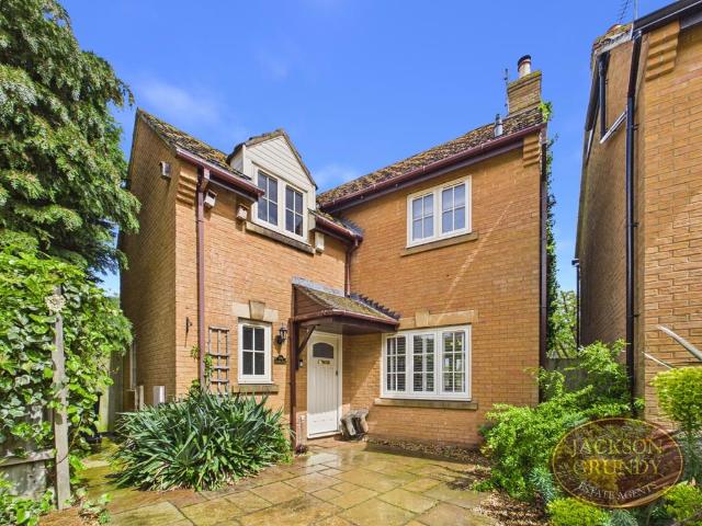 House for sale in Nether Heyford, Northamptonshire