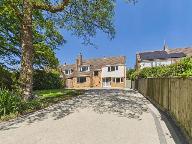 House for sale in Reading