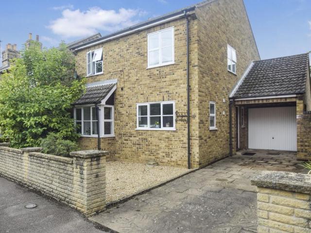 House for sale in Huntingdon, Cambridgeshire