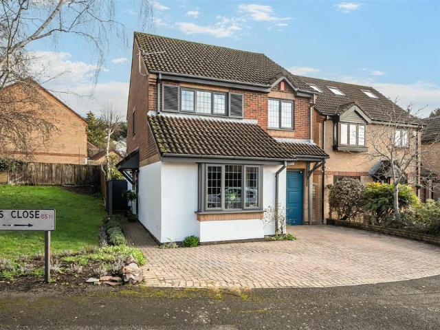 House for sale in Cadbury Heath, South Gloucestershire