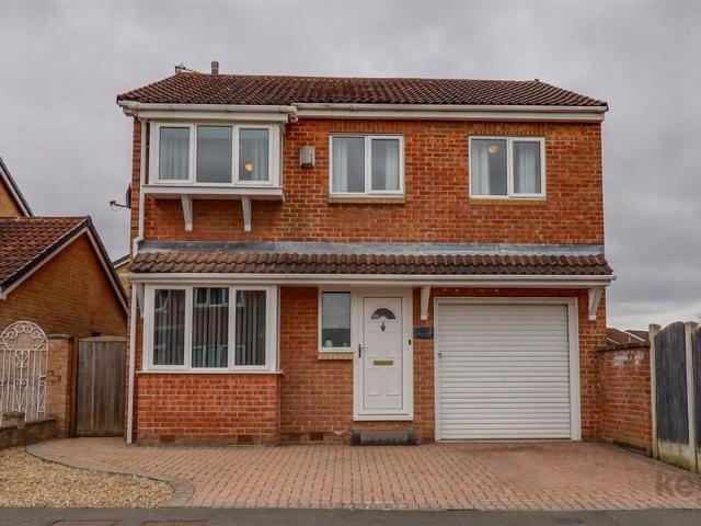 House for sale in Sothall, South Yorkshire