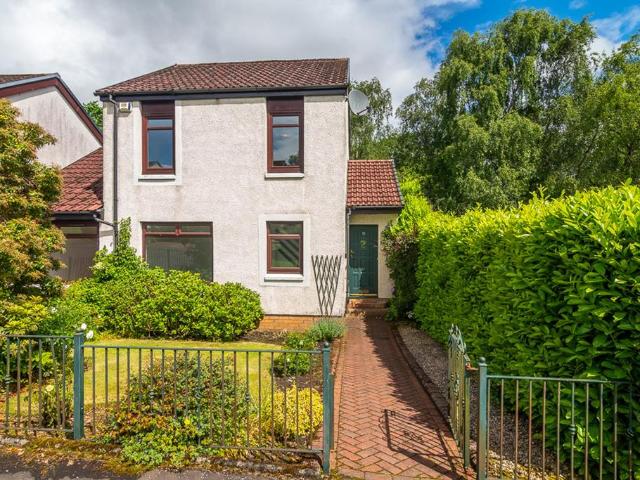 House for sale in Milton Of Campsie, Scotland
