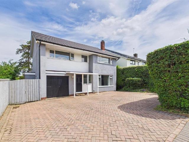 House for sale in Clevedon, North Somerset