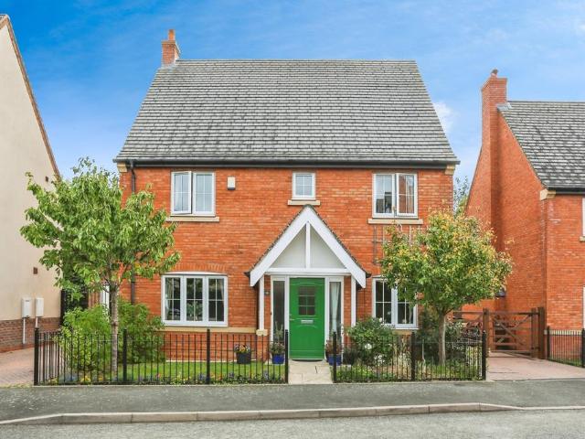 House for sale in Syston, Elmfield