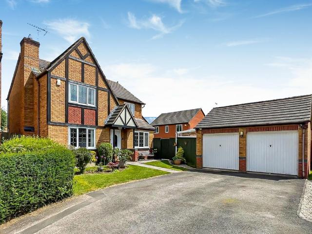 House for sale in Lower Rea, Gloucester