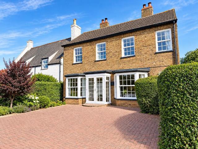 House for sale in Yaxley, Huntingdonshire