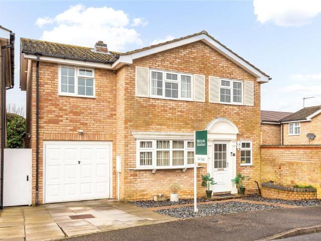 House for sale in Little Crawley