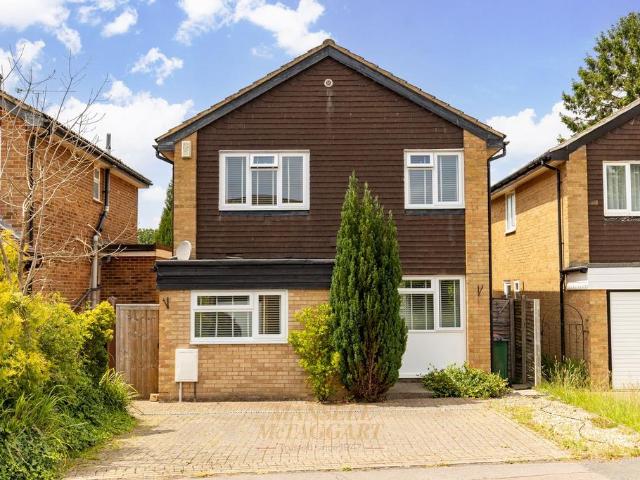 House for sale in Glynde, West Sussex