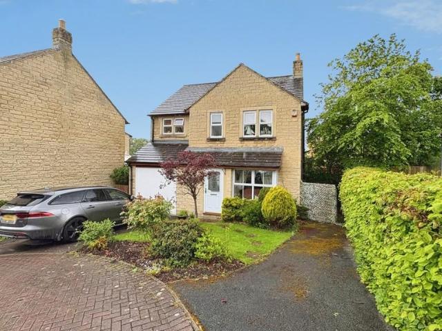 House for sale in Keighley, West Yorkshire
