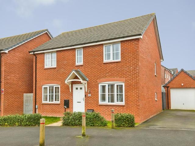 House for sale in Oakwood, East Midlands