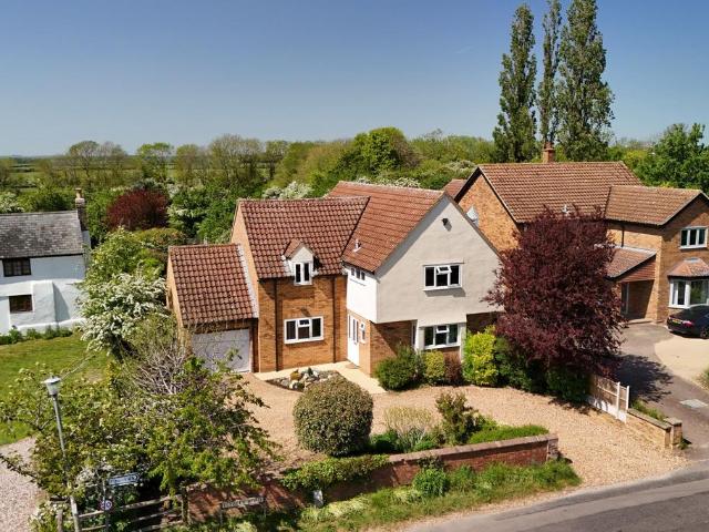 House for sale in Huntingdon, Cambridgeshire