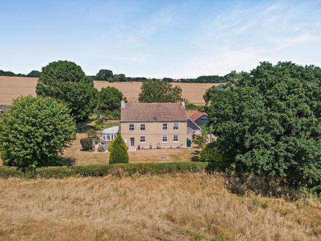 House for sale in Ramsey and Parkeston, Dale Hill