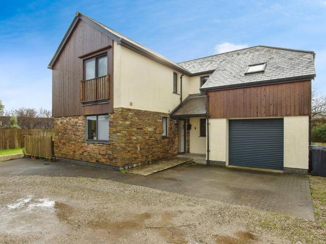 House for sale in St. Mewan, Trewoon