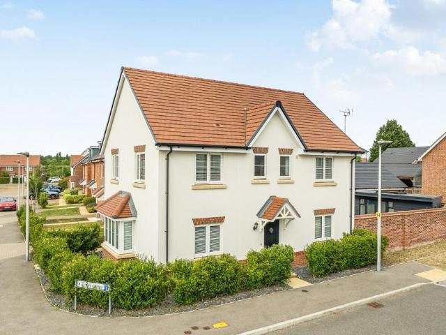 House for sale in Wokingham
