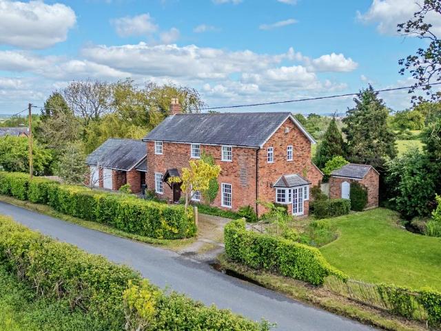 House for sale in Hawarden, Sandycroft