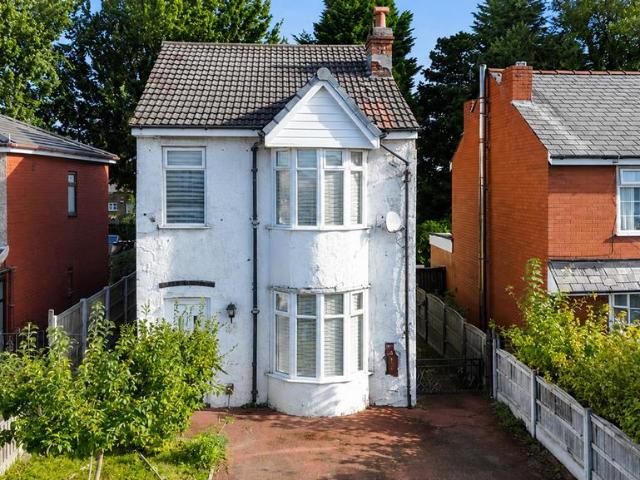 House for sale in Westleigh, Wigan