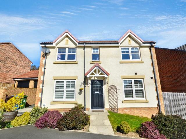 House for sale in Alnwick, Northumberland
