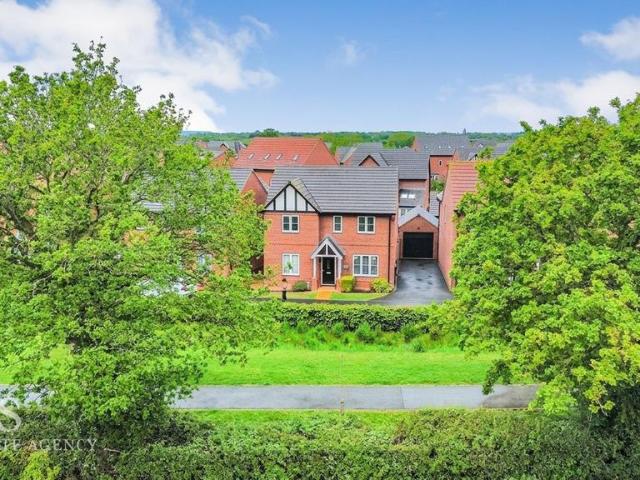 House for sale in Egginton, East Midlands