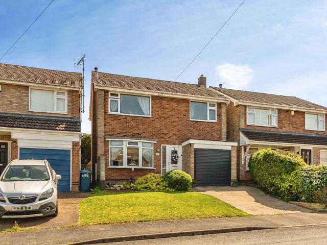 House for sale in Barton In Fabis, East Midlands