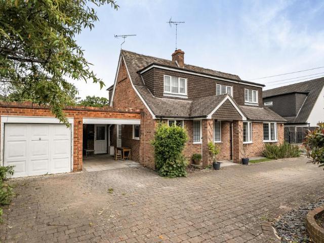 House for sale in Caversham Park, Reading