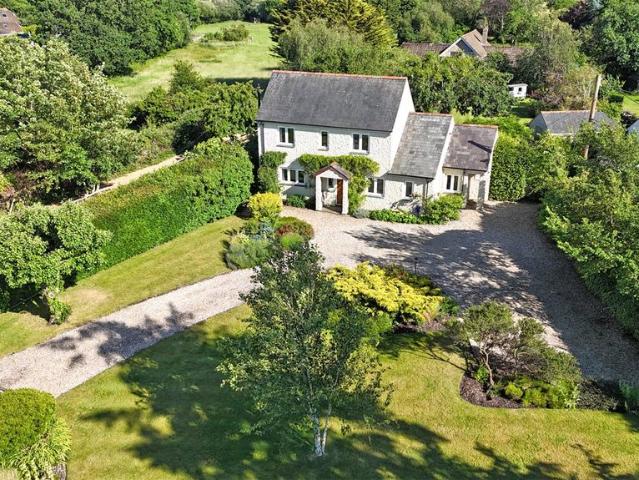 House for sale in Durns Town, New Forest