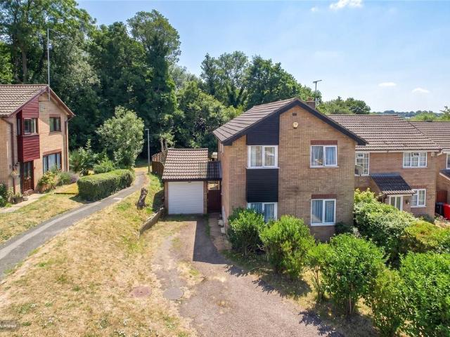 House for sale in Southfields, Northampton