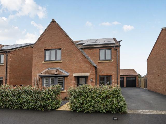 House for sale in Blunsdon, Broad Blunsdon