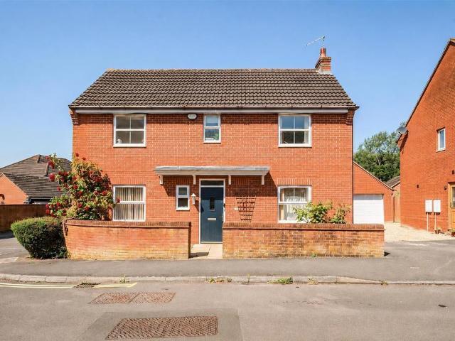 House for sale in Calne