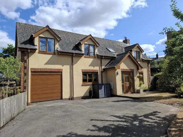 House for sale in Three Cocks, Wales