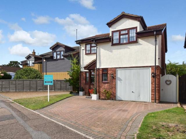 House for sale in North Shoebury, Alton Barnes