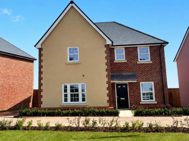 House for sale in Chipping Hill, Essex