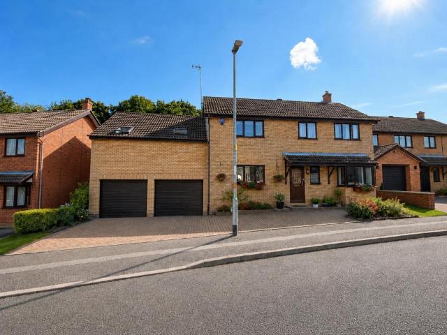 House for sale in Ecton Brook, Little Billing