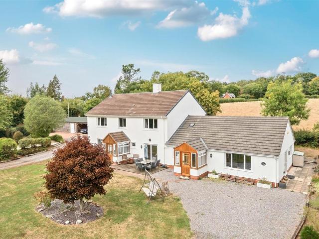 House for sale in Somerset
