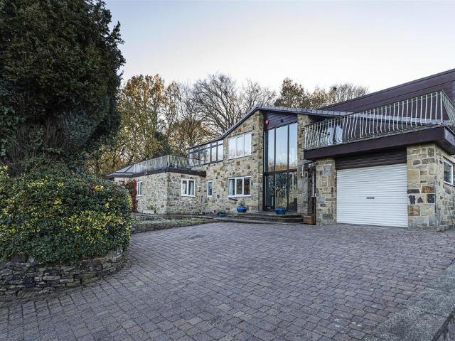 House for sale in Beaumont Park, Armitage Bridge